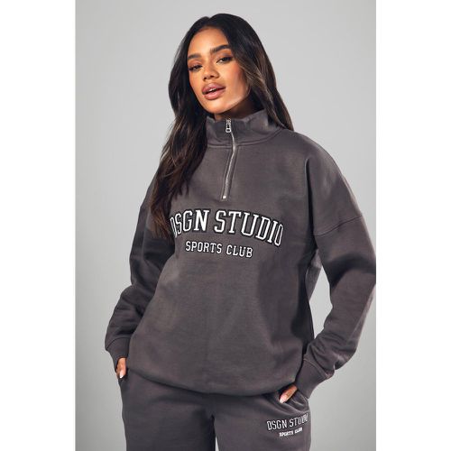 Felpa oversize con applique Dsgn Studio e zip corta - boohoo - Modalova