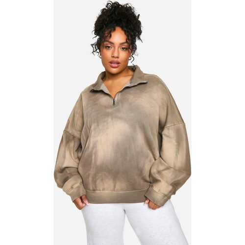 Sudadera Plus Con Lavado A La Piedra Y Cremallera A La Mitad - boohoo - Modalova