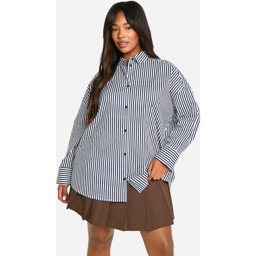 Camicia Plus Size oversize a righe - boohoo - Modalova