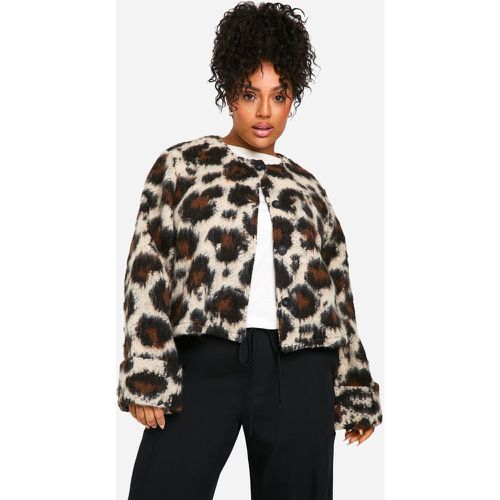 Chaqueta Plus De Lana Sin Cuello Con Estampado De Leopardo - boohoo - Modalova