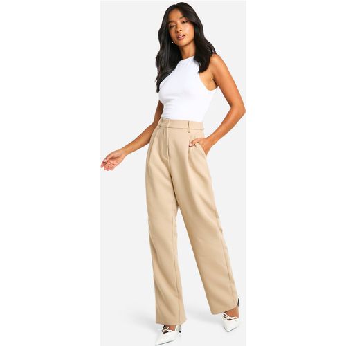 Pantaloni sartoriali Petite dritti - boohoo - Modalova