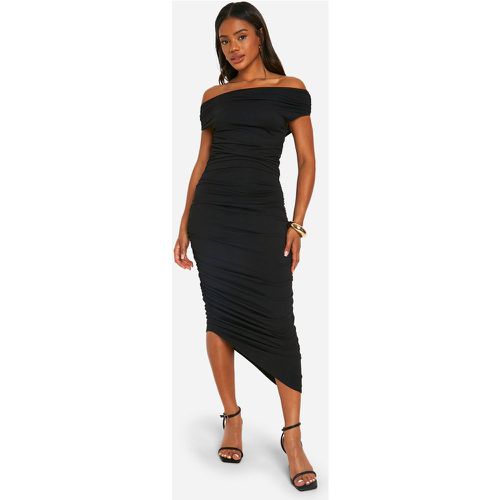 Ruched Asymmetric Midaxi Dress - boohoo - Modalova