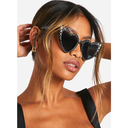 Gafas De Sol Con Forma De Corazón E Incrustaciones - boohoo - Modalova