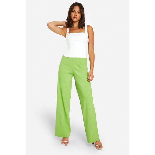 Pantaloni a gamba ampia in Super Stretch con cuciture - boohoo - Modalova