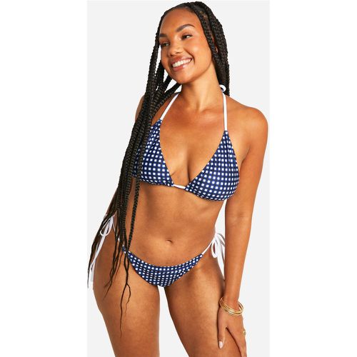 Slip bikini Plus Size a quadretti con laccetti laterali - boohoo - Modalova