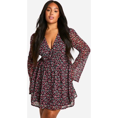 Vestido Plus Skater De Tela Con Estampado De Flores - boohoo - Modalova