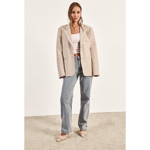 Blazer sartoriale a monopetto rilassato - boohoo - Modalova