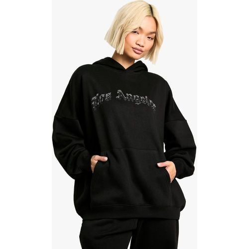 FELPA OVERSIZE CON FELPA OVERSIZE LOS ANGELES CON DIAMANTE E APPLICAZIONI HOTFIX - boohoo - Modalova