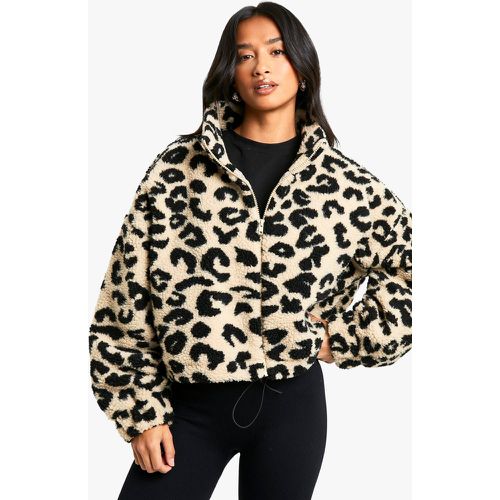 Chaqueta Petite Bomber Recta De Borreguito Sintético Con Estampado De Leopardo - boohoo - Modalova