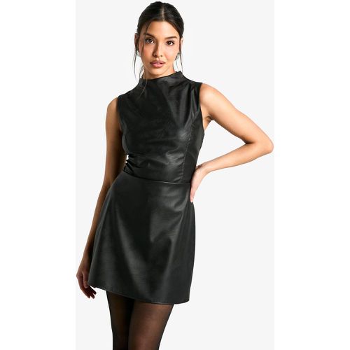 Vestido Mini De Cuero Sintético Con Cuello Alto - boohoo - Modalova