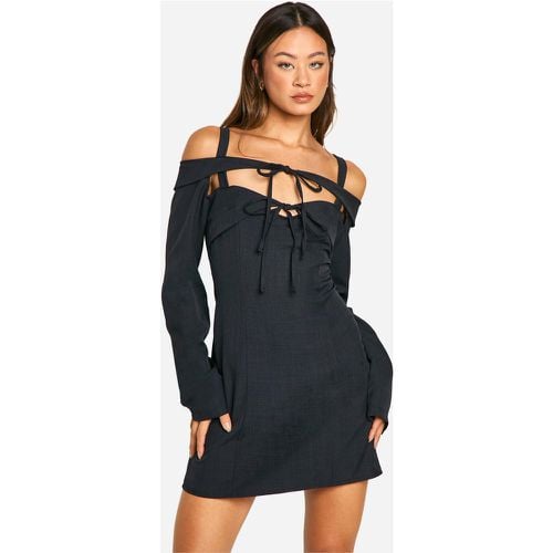 Tall Bardot Cut Out Tailored Mini Dress - boohoo - Modalova