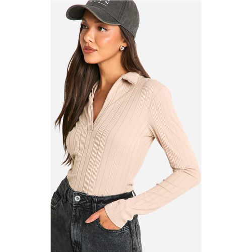 Top De Canalé Cardado Con Cuello De Pico - boohoo - Modalova