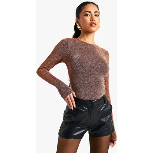 Body in maglia metallizzata con scollo quadrato - boohoo - Modalova