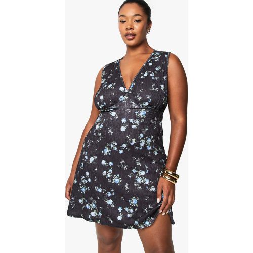 PLUS PRINTED TEXTURED SUNDRESS - boohoo - Modalova
