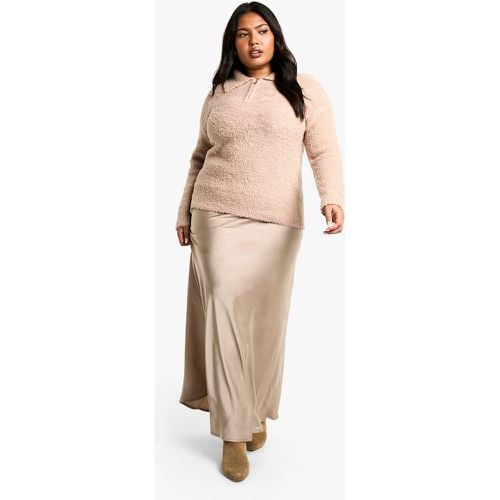 Gonna maxi Plus Size in raso con laccetti - boohoo - Modalova