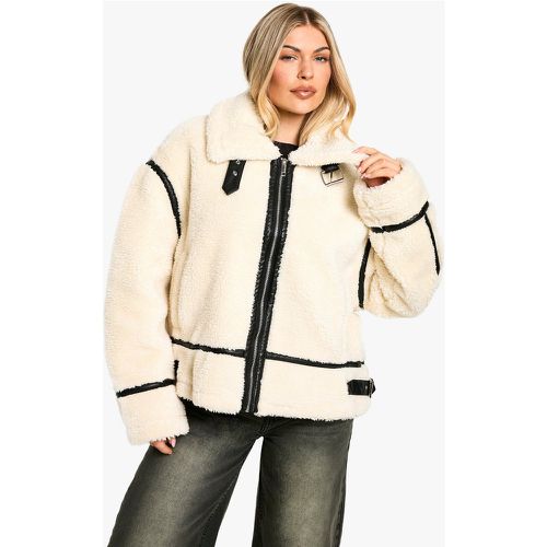 Giacca da aviatore oversize in pile borg - boohoo - Modalova