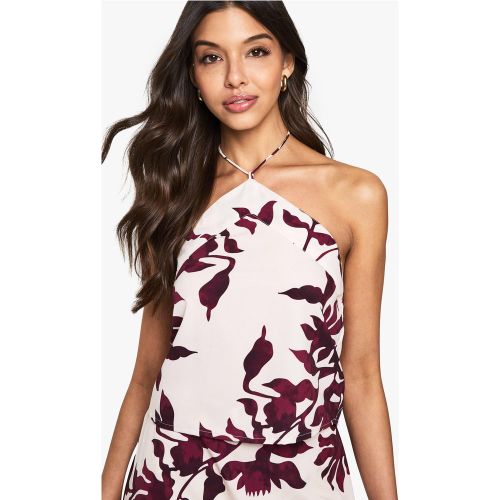 Top Crop Básico De Flores Con Escote Halter - boohoo - Modalova