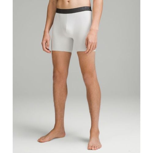 – Built to Move Boxershorts für Männer – 13 cm – Größe S - lululemon - Modalova