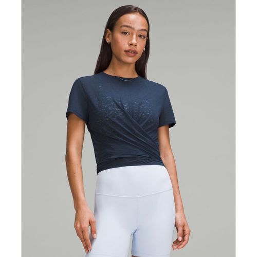 – Atmungsaktives Kurzarmshirt mit Taillenband für Frauen – Größe 4 - lululemon - Modalova