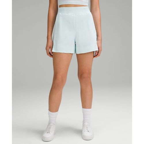 – Gewebte Stretch-Shorts im Relaxed Fit mit hohem Bund für Frauen – 10 cm – Blau – Größe S - lululemon - Modalova