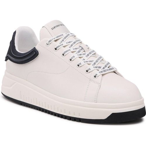 Sneakers - X4X264 XN001 N481 Off White/Navy - Emporio Armani - Modalova