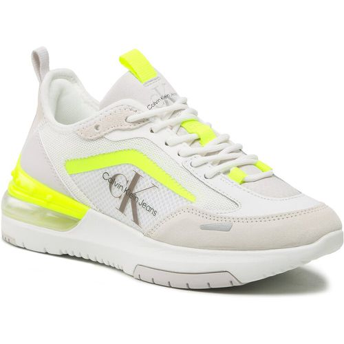 Sneakers - Comfair Runner Su-Mesh Mono W YW0YW00887 White/Ghost Grey/Safety Yellow 02U - Calvin Klein Jeans - Modalova