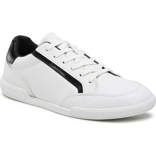 Sneakers - Low Top Lace Up Lth HM0HM00821 White/Black 0LA - Calvin Klein - Modalova