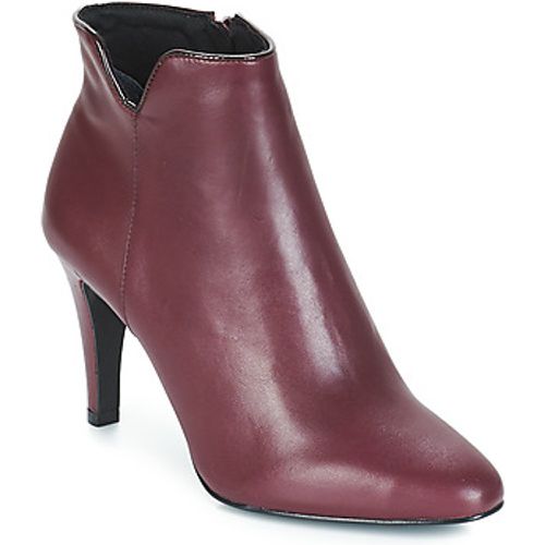 FARA women's Low Ankle Boots in - André - Modalova