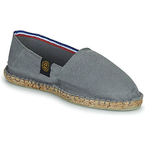 UNI men's Espadrilles / Casual Shoes in - Art of Soule - Modalova