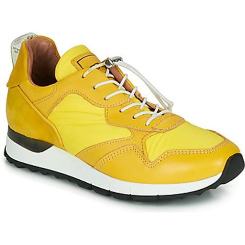 CAST women's Shoes (Trainers) in - MJUS - Modalova