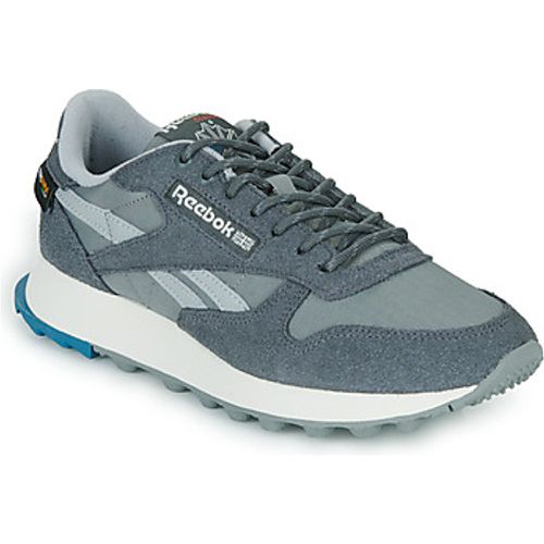 CLASSIC LEATHER men's Shoes (Trainers) in - Reebok Classic - Modalova