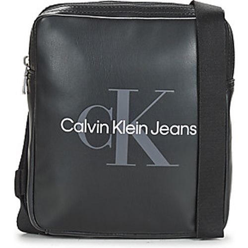 MONOGRAM SOFT REPORTER18 men's Pouch in - Calvin Klein Jeans - Modalova