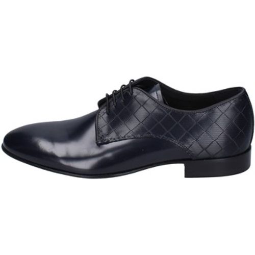 EZ227 men's Derby Shoes & Brogues in - Eveet - Modalova