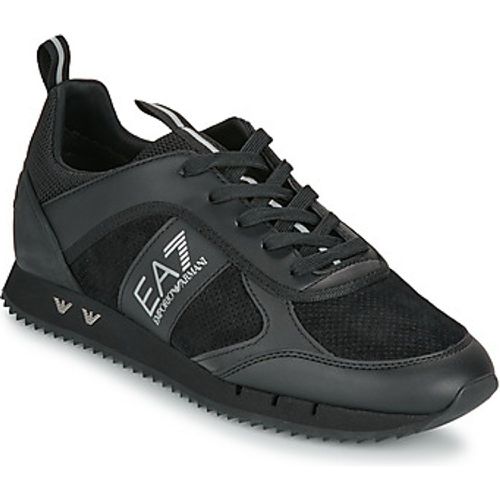 X8X027 men's Shoes (Trainers) in - Emporio Armani EA7 - Modalova