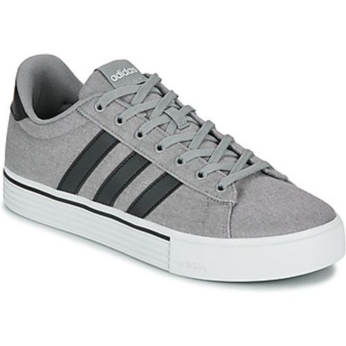 DAILY 4.0 men's Shoes (Trainers) in - Adidas - Modalova