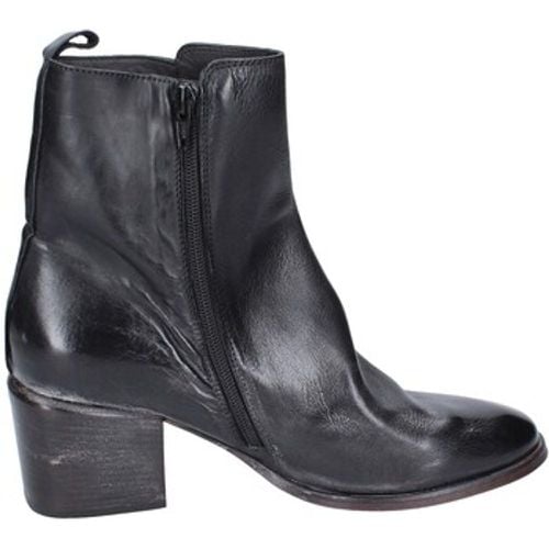 EX933 VINTAGE women's Low Ankle Boots in - Moma - Modalova