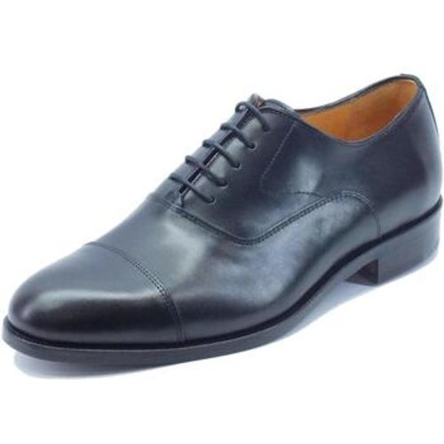 Mercanti Fiorentini Halbschuhe 06649 Nairobi Schwarz In Herrengrößen erhältlich. 39. Jetzt 06649 Nairobi von Mercanti Fiorentini auf Spartoo.de ver - 13420105H4 - Modalova