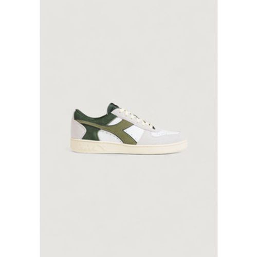 Sneaker MAGIC BASKET LOW SUEDE LEATHER 501.178565 - Diadora - Modalova