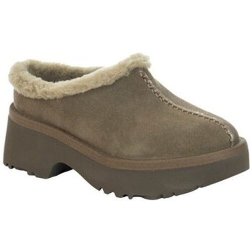 Clogs SCHUHE W NEW HEIGHTS COZY CLOG - Ugg - Modalova