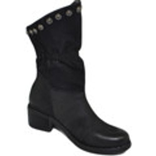 Stivaletti Stivaletti scarpe donna biker con borchie in pelle effetto - Malu Shoes - Modalova