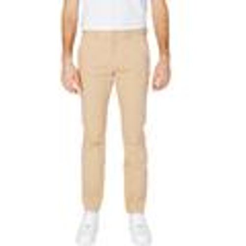 Pantaloni AUSTIN CHINO DM0DM19166 - Tommy Hilfiger - Modalova