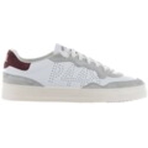 Sneakers Sneaker in pelle con logo traforato - P448 - Modalova