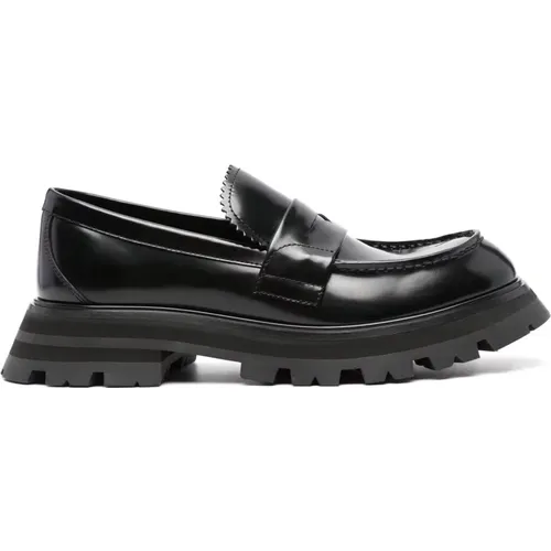 Schwarzer Glänzender Loafer mit Ausgestellter Sohle , Damen, Größe: 35 EU - alexander mcqueen - Modalova