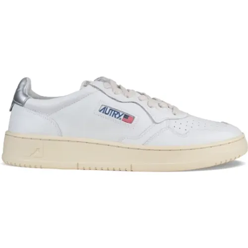 Leather Low-Top Sneakers with Logo Patch , male, Sizes: 7 UK, 9 UK, 10 UK, 8 UK, 5 UK - Autry - Modalova