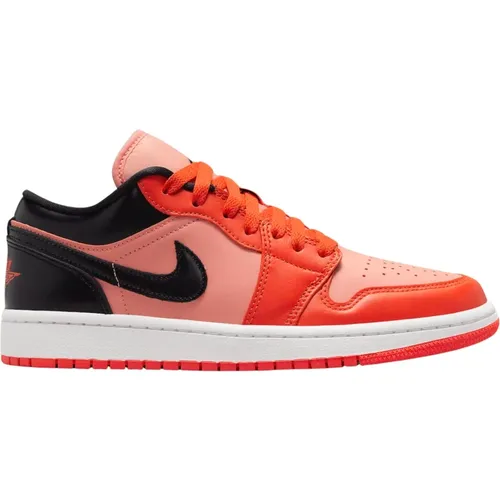 Limitierte Auflage Air Jordan 1 Low Orange Black , Herren, Größe: 35 1/2 EU - Nike - Modalova