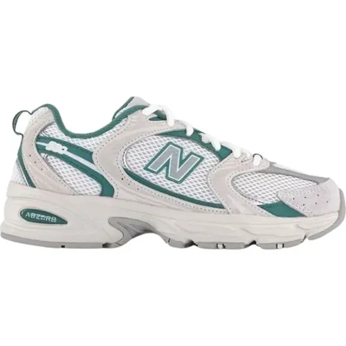 Modern Style Sneaker with Exceptional Performance , female, Sizes: 9 UK, 11 UK, 3 UK, 7 1/2 UK, 4 UK - New Balance - Modalova