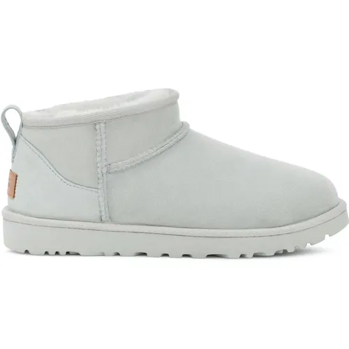 Classic Ultra Mini Boots , female, Sizes: 4 UK - Ugg - Modalova