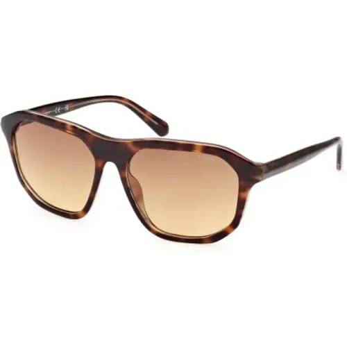 Braune Injizierte Sonnenbrille für Männer - Guess - Modalova