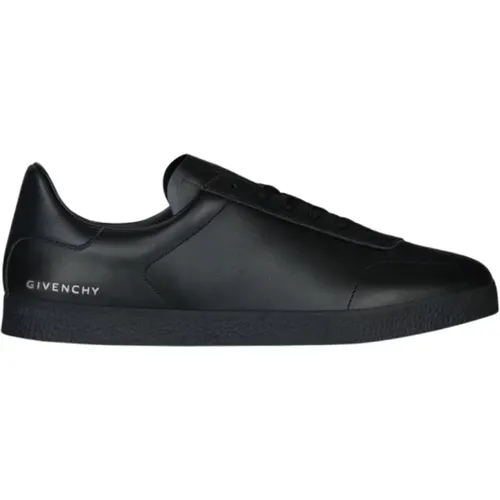 Town Leather Sneakers in , male, Sizes: 7 UK, 9 UK, 10 UK, 8 UK - Givenchy - Modalova