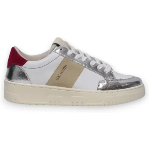 Weiße Silberne Ledersneaker Trendiger Stil , Damen, Größe: 38 EU - SAINT SNEAKERS - Modalova